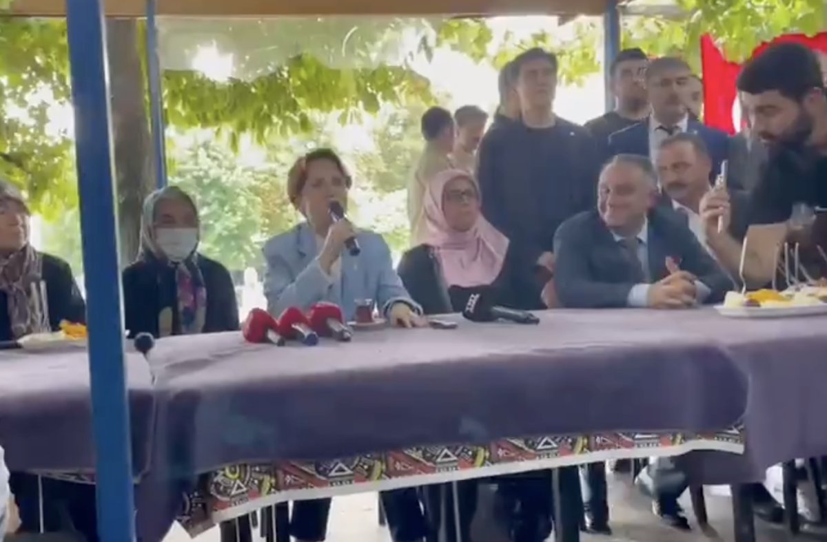 Meral Akşener, Anıtkabir sözlerine açıklık getirdi