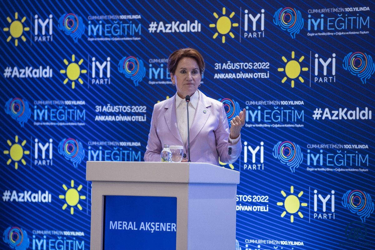 Meral Akşener, partisinin eğitim ilkelerini açıkladı