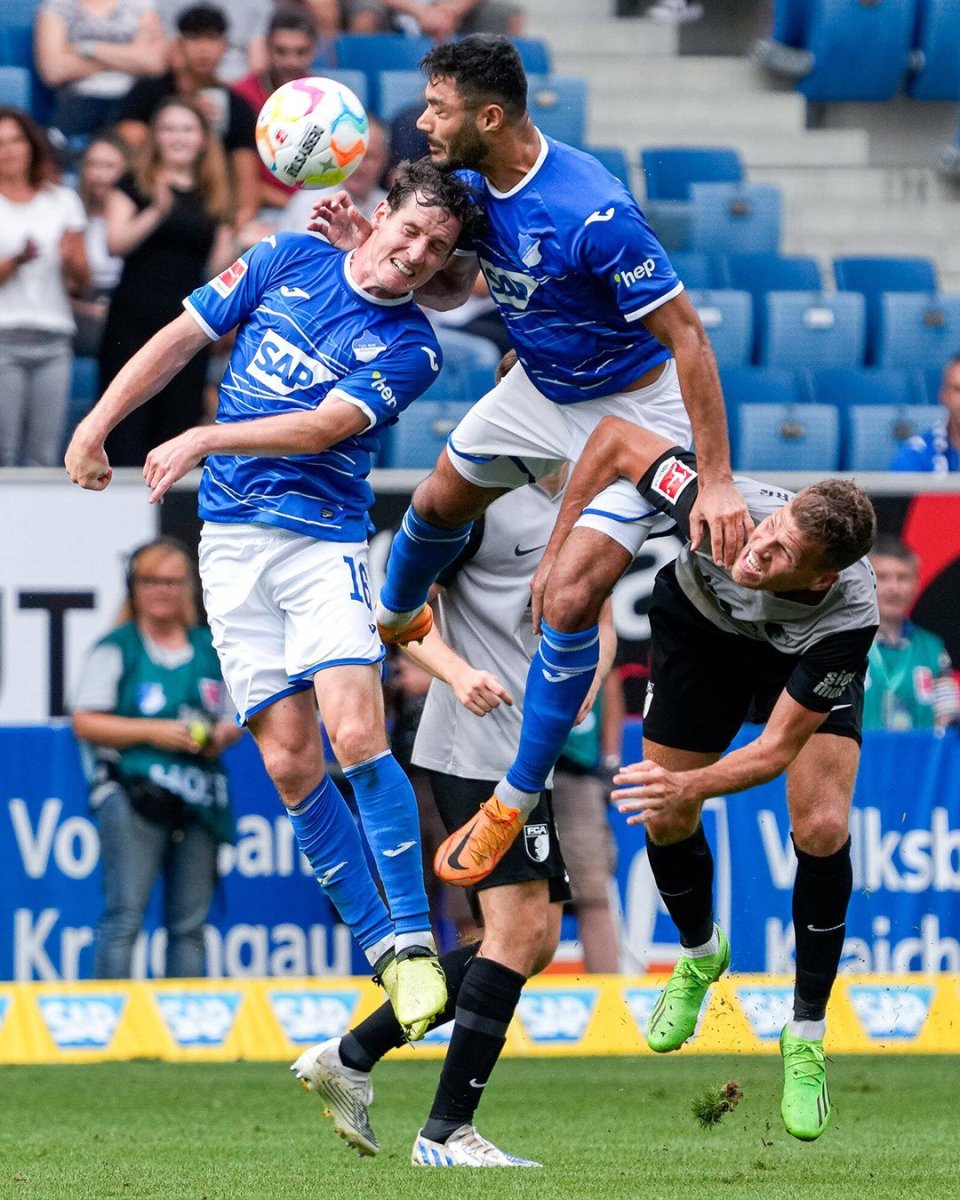 Ozan Kabak, Hoffenheim'da ayın futbolcusu seçildi