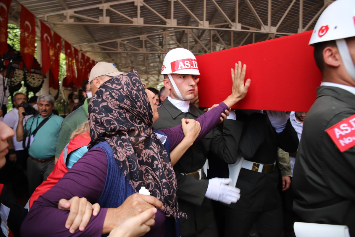 Şehit uzman çavuş Mahsun Şimşek’e veda