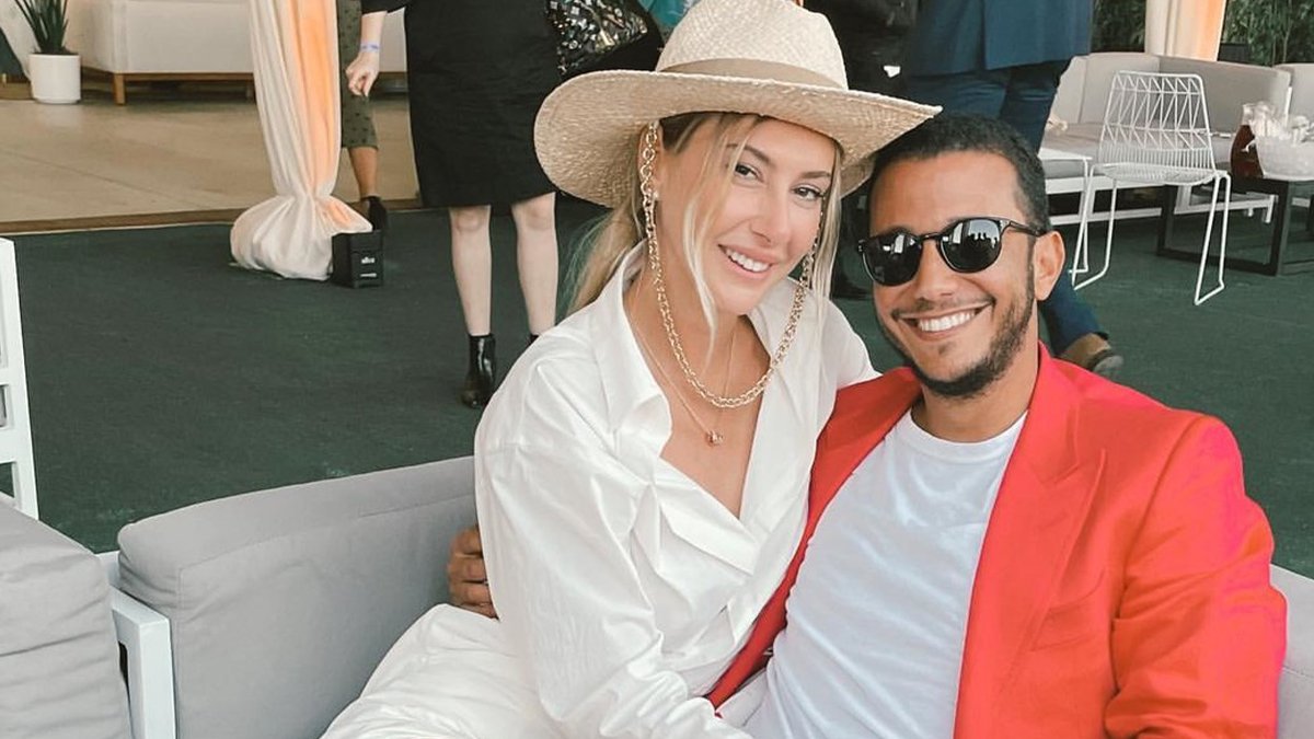 Şeyma Subaşı 20 milyon dolarlık teknede çok şanslıyım diyerek  paylaşım yaptı