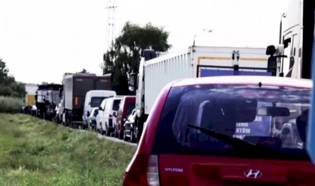 Polonya'da uzun kömür kuyrukları oluştu