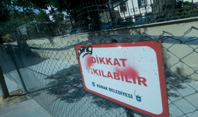 Sağlık Müdürlüğünün Duvarı Yan Yattı!