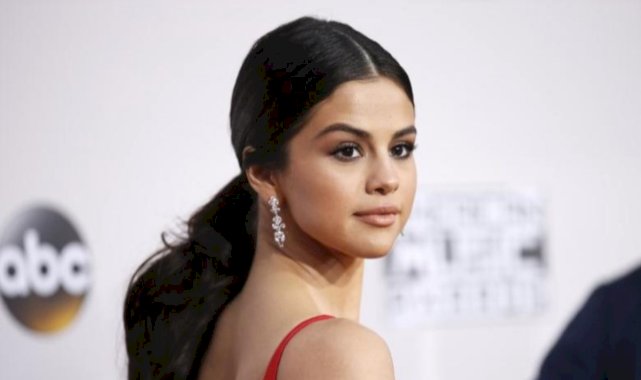 Selena Gomez oyunculuğu bırakıp anne olmak istediğini söyledi