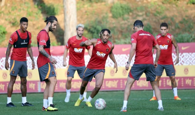 Trabzonspor - Galatasaray maçında teknik adam taktikleri