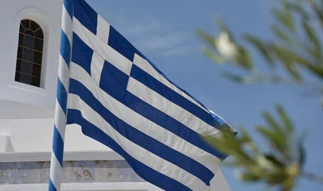 Yunanistan'da 10 bin FETÖ'cü var