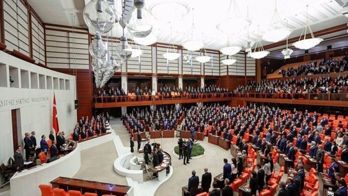 TBMM&#039;de olağanüstü toplantı hazırlığı