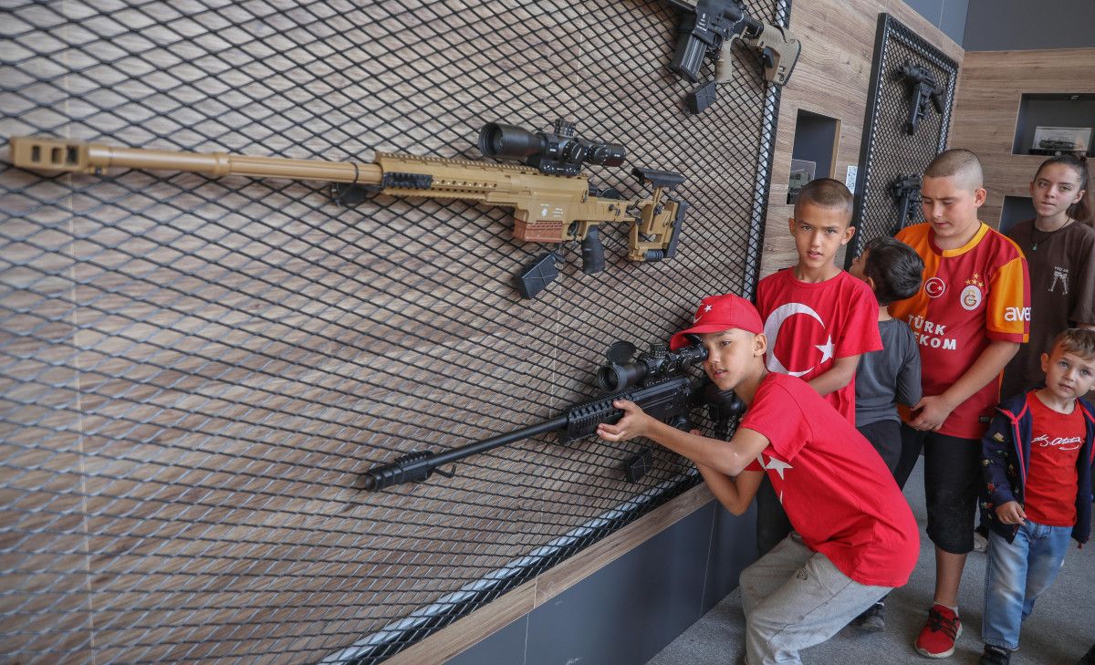 Türk Yıldızları'ndan Büyük Taarruz uçuşu