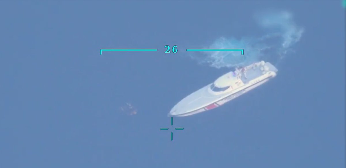 Yunanistan'ın ittiği göçmenleri İHA tespit etti