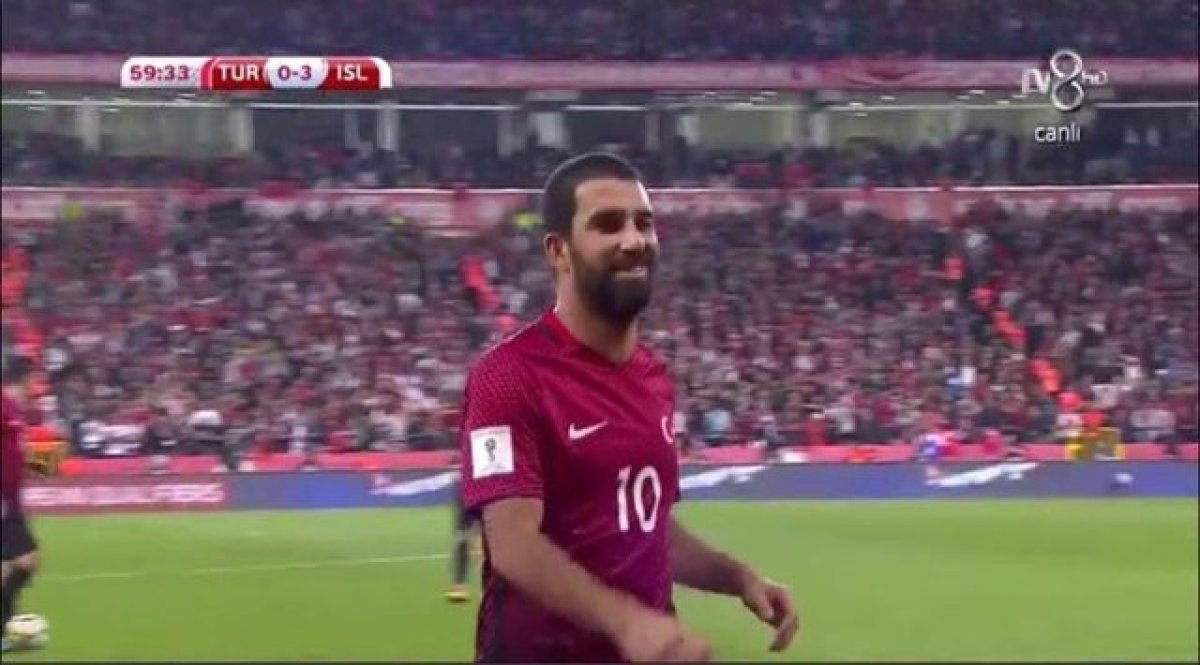 Arda Turan Futbola veda etti!