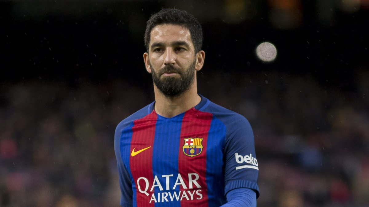 Arda Turan Futbola veda etti!