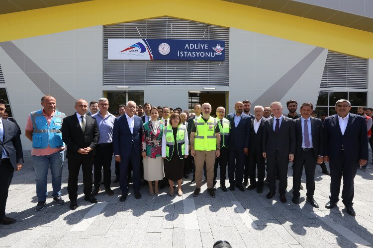 Bakan Karaismailoğlu, Gaziray'ın test sürüşüne katıldı