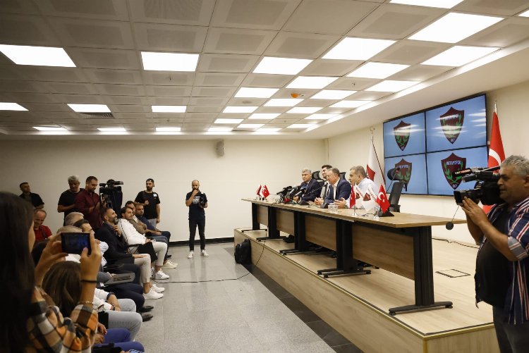 Başkan Savaş: Hatayspor düşmeyecek!
