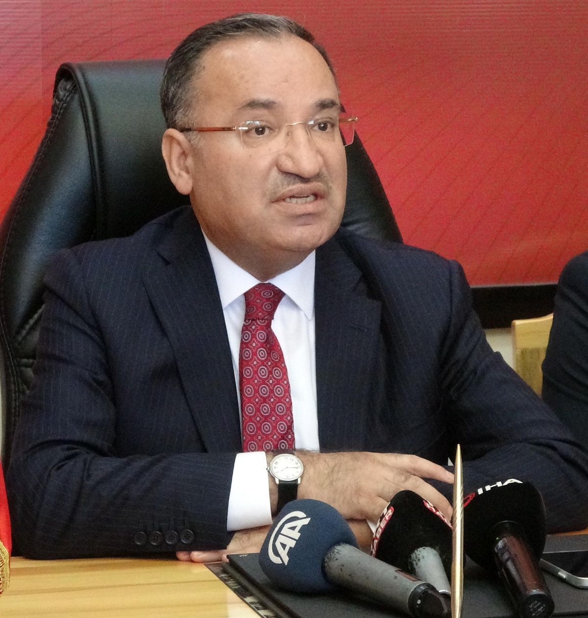 Bekir Bozdağ, 6'lı masayı eleştirdi