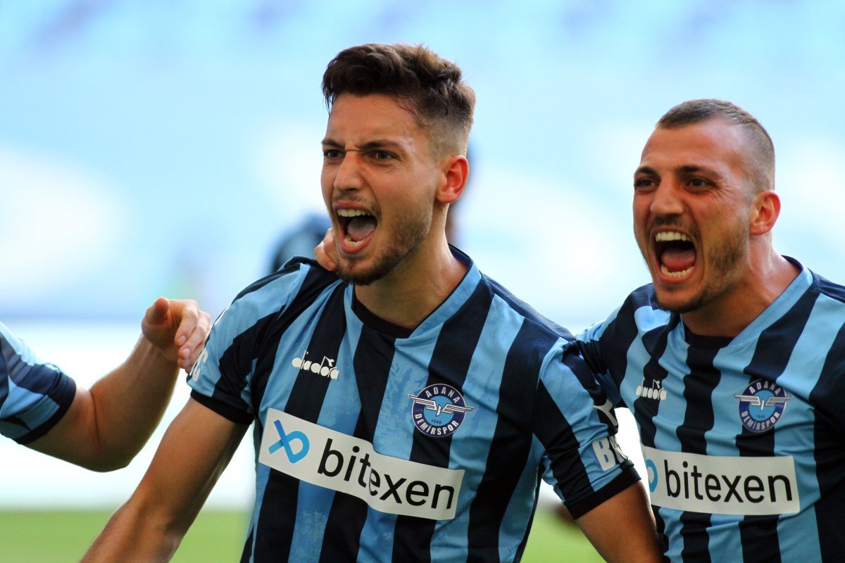 Beşiktaş, Tayyip Talha'yı Fenerbahçe'den alıp kadrosuna dahil etti