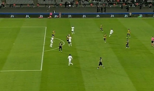 Beşiktaş'ın golünden önce ofsayt tartışması