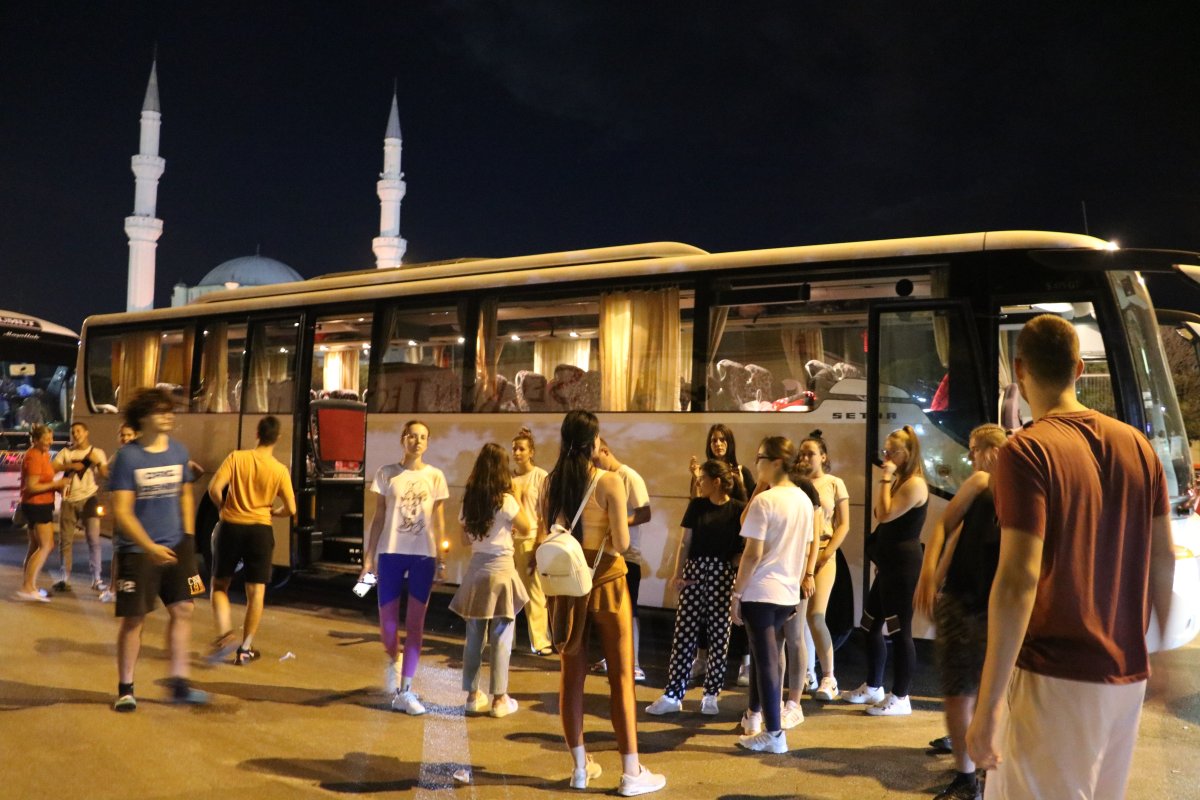 Bulgarlar, Kapıkule Sınır Kapısı'nda yoğunluk oluşturdu