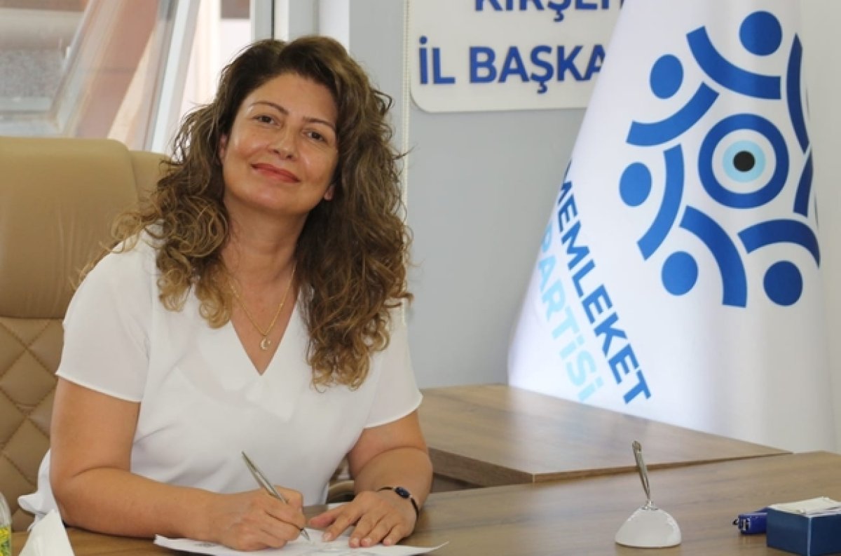 CHP’li Kırşehir Belediyesi'nde 1 kişiye 3 müdürlük