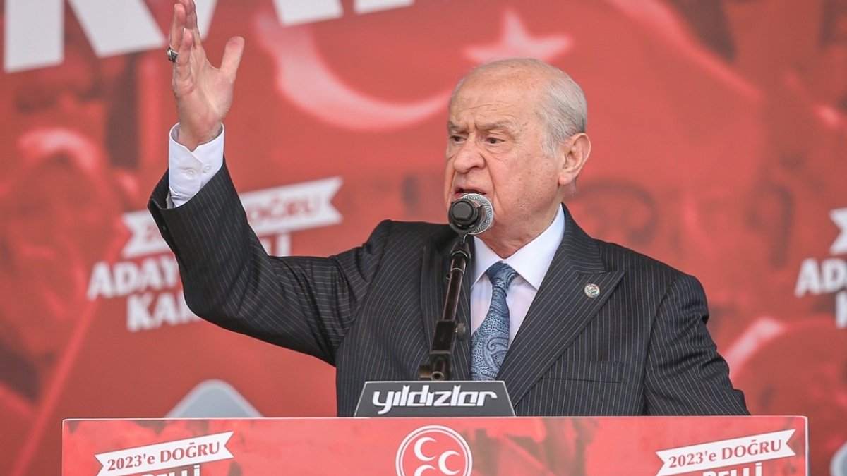 Devlet Bahçeli'den Tunç Soyer'e 'Osmanlı' tepkisi