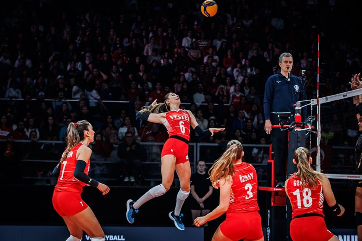 Filenin Sultanları, Tayland'a mağlup oldu