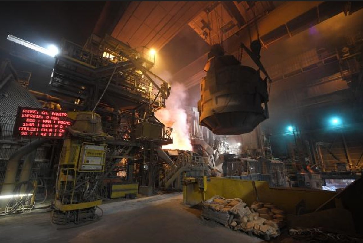 Fransa'da artan enerji fiyatları fabrikaları kapatmaya götürüyor