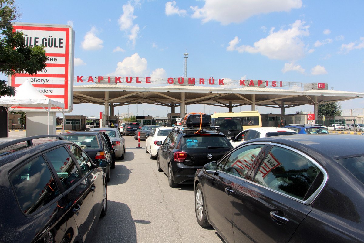 Gurbetçiler bagajları dolu dönüyor