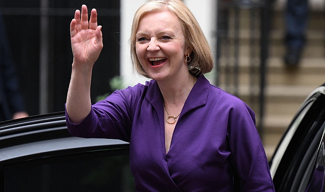İngiltere, Liz Truss&#039;ın seçim galibiyetini konuşuyor