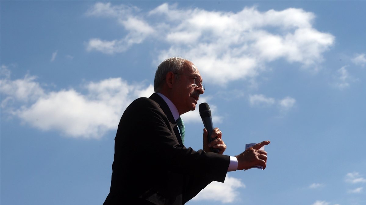 Kılıçdaroğlu'ndan kendisini eleştiren yazarlara çok sert sözler