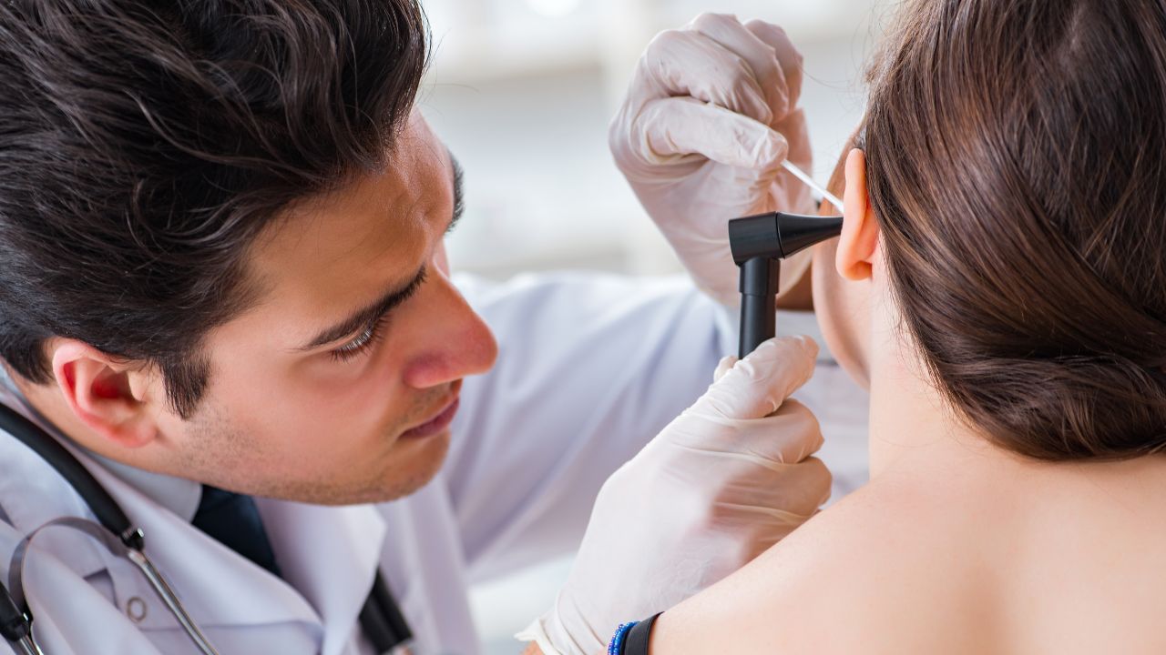 Kulak Temizleme Çubuğu Zararlı Mı ?