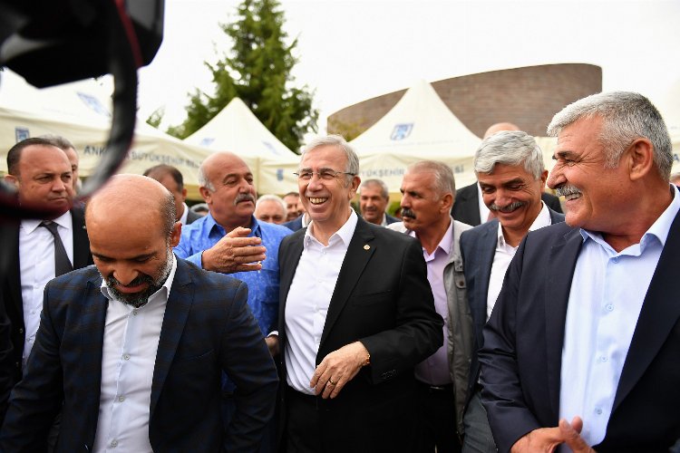 Mansur Yavaş muhtarlarla buluştu