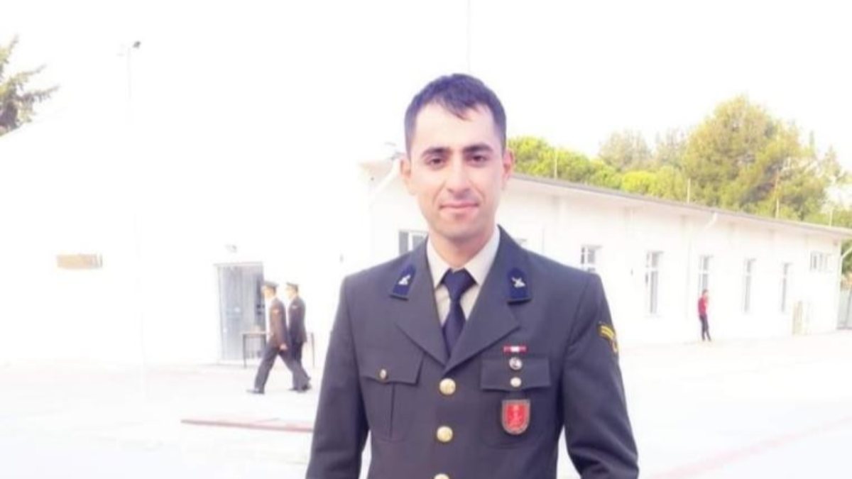 Mersinli şehit toprağa verildi