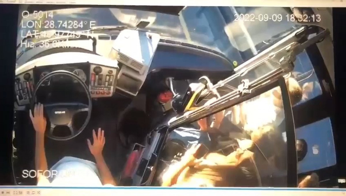 Metrobüs şoförünün kaza öncesi görüntüleri: Çok fena oldum