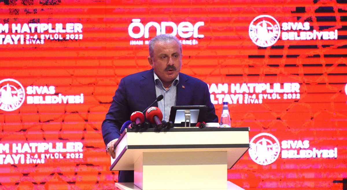 Mustafa Şentop: İmam hatip liselerini kuran milletimidir