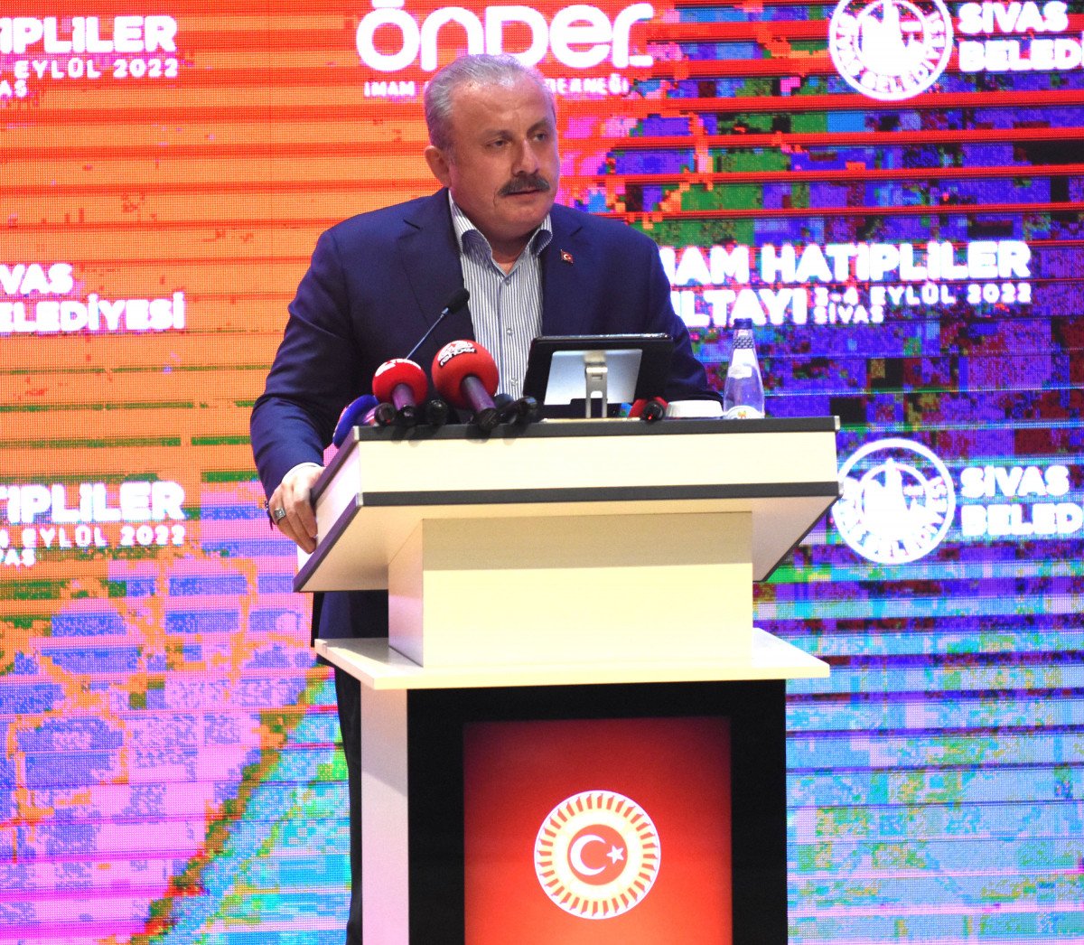 Mustafa Şentop: İmam hatip liselerini kuran milletimidir