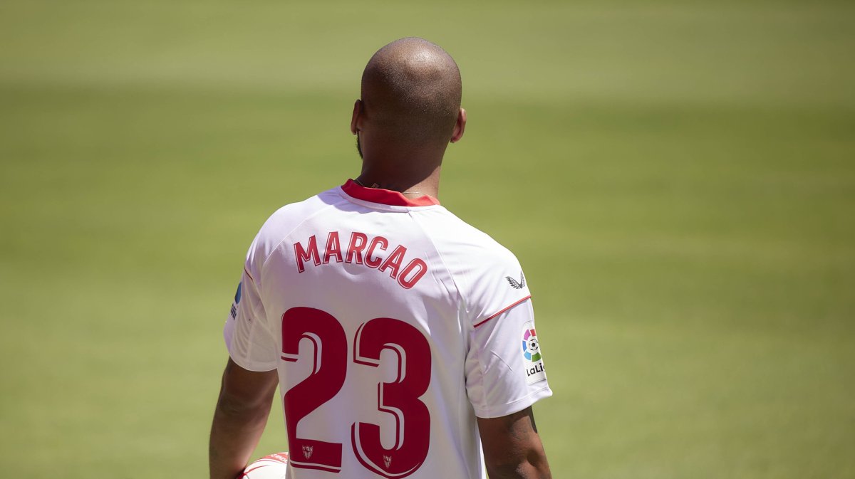 Sevilla taraftarı Marcao'ya öfkeli
