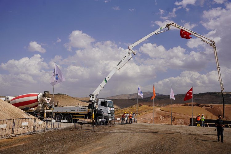 Siirt-Pervari yolu'nun temeli atıldı