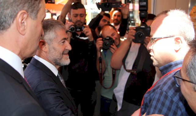 Esnaf Nureddin Nebati'den 5 liralık madeni para istedi