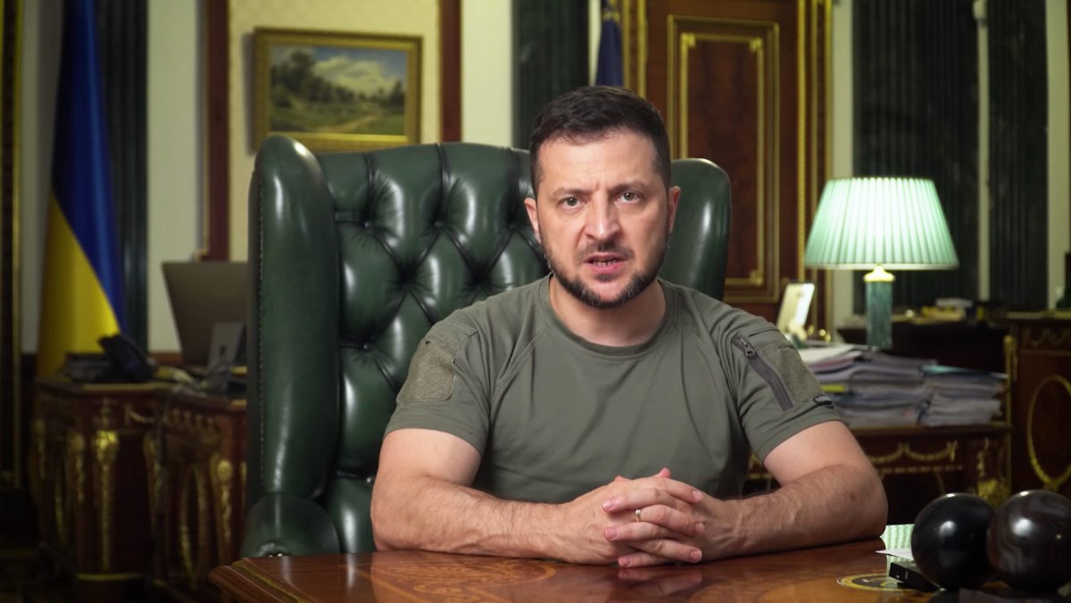 Ukrayna Devlet Başkanı Zelensky: Bayrağımız tekrar Kırım’da dalgalanacak