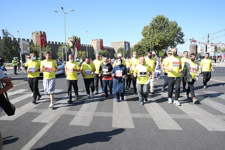 Uluslararası Kayseri Yarı Maratonu&#039;nda heyecan başlıyor