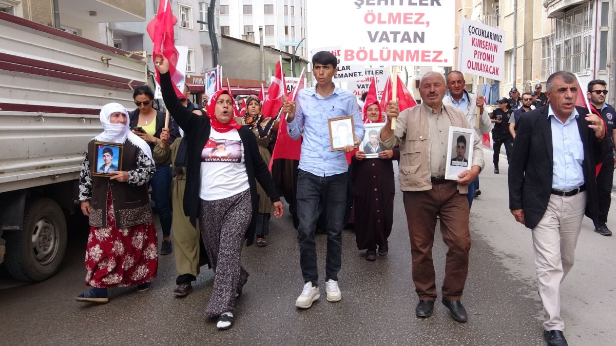 Van'da evlat nöbeti 45’inci haftasında