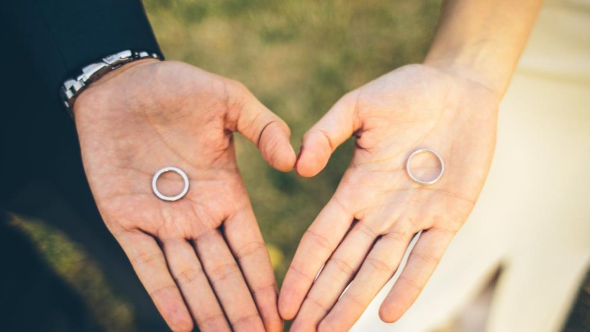 Yargıtay, emsal boşanma kararlarını duyurdu: Eşle ilgilenmemek de listede