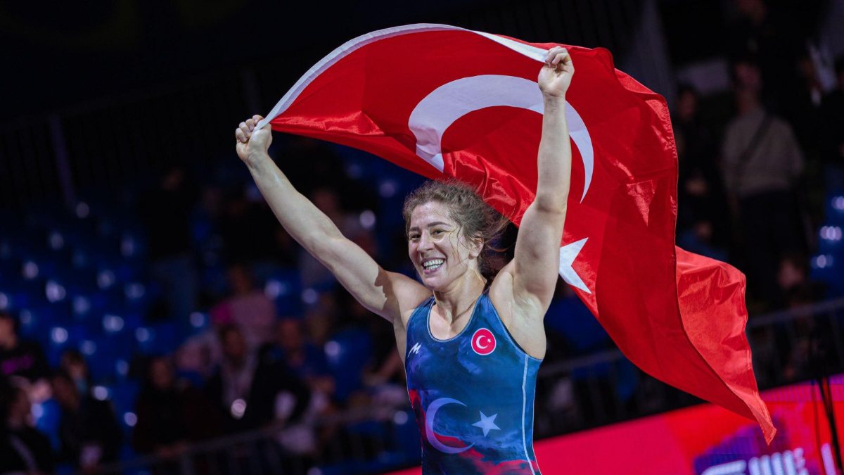 Yasemin Adar Yiğit, dünya şampiyonu