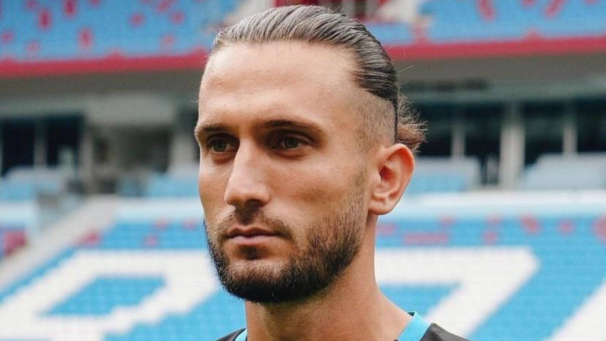 Yusuf Yazıcı'nın menajeri: Avrupa Ligi'ni kazanmak için döndü