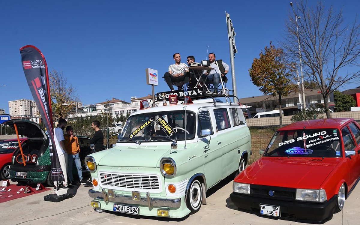 1800 modifiyeli araç tutkunu bir araya geldi
