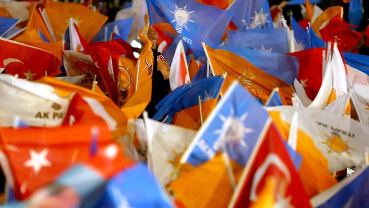 AK Parti'de 2023 seçimleri için çalışmalar yoğunlaştırıldı