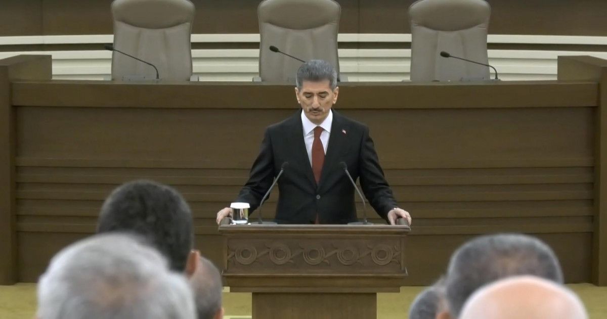 AYM üyesi seçilen Muhterem İnce yemin etti