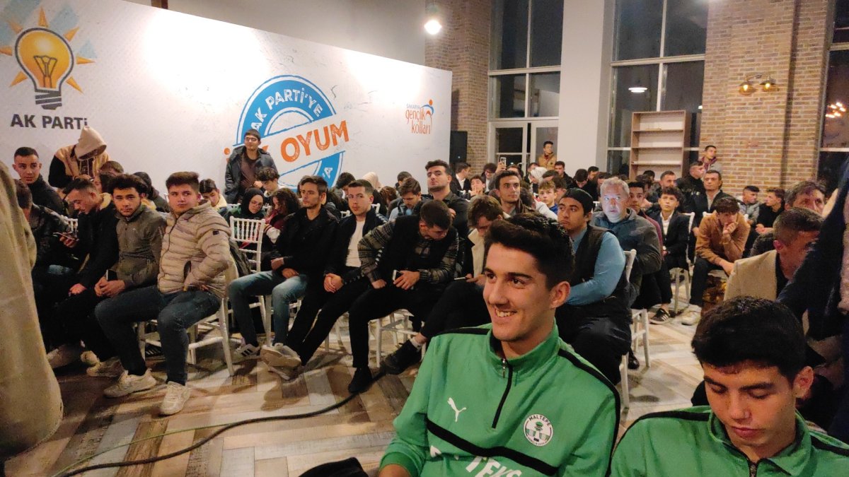 Bakan Karaismailoğlu: Türkiye, dünyadaki bütün hareketlere yön veren bir ülke