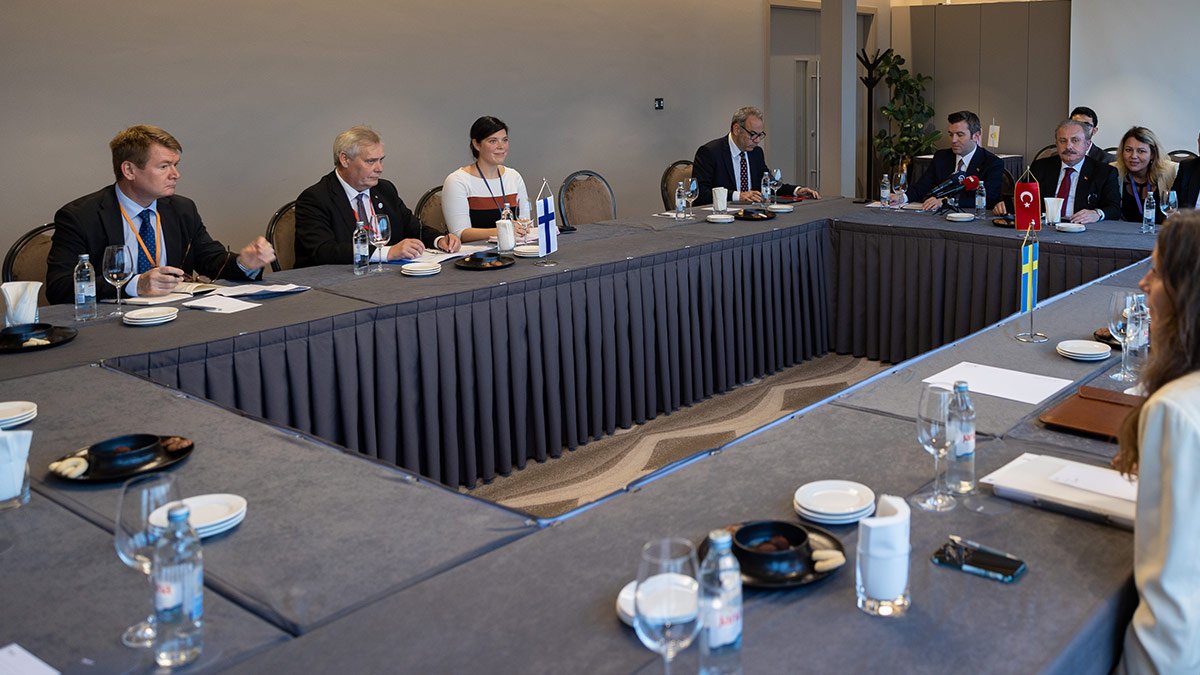 Bekir Bozdağ: Anayasa teklifi Cumhurbaşkanı Erdoğan'a sunuldu