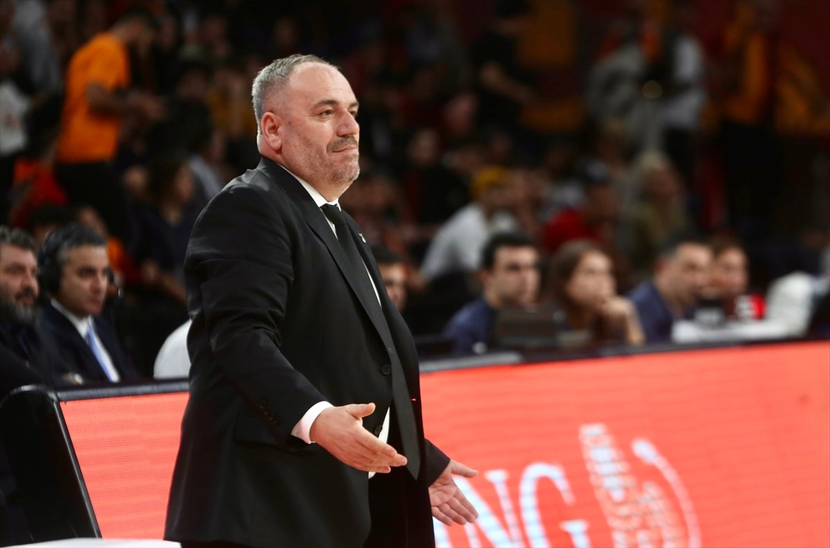 Beşiktaş, potada Galatasaray'ı mağlup etti