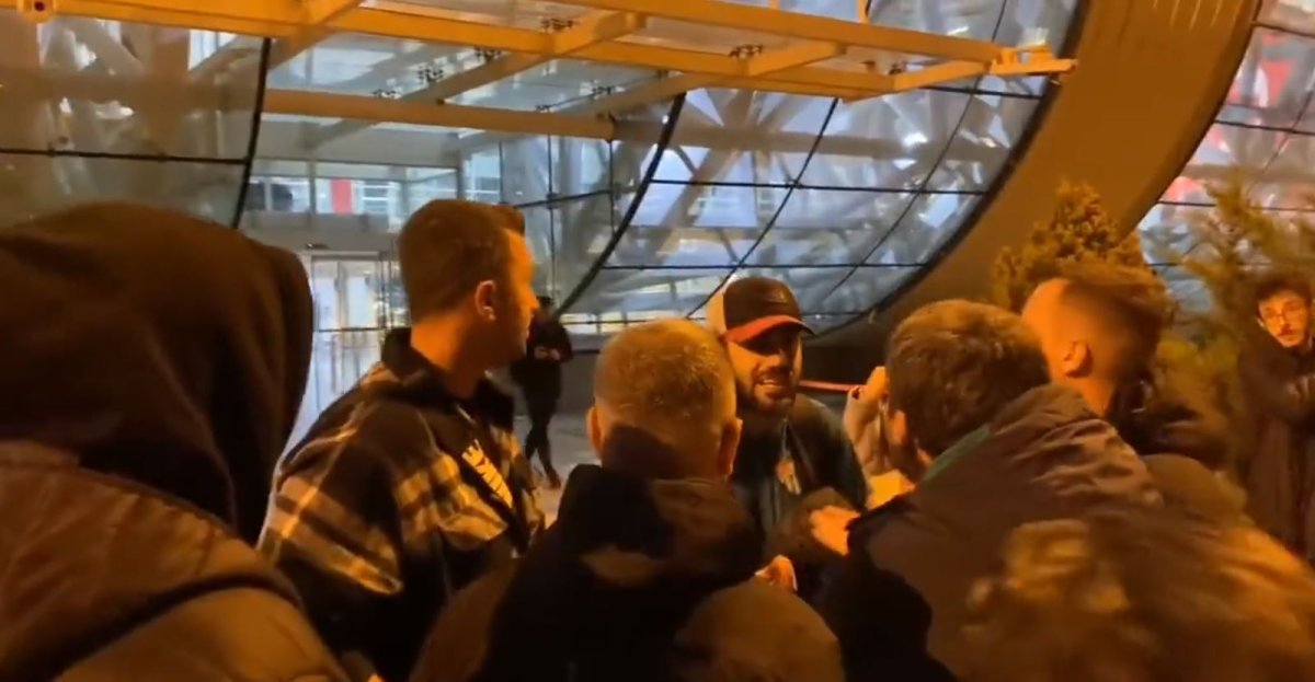 Bursasporlu Hasan ve taraftarın ilginç diyaloğu